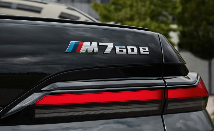 2023 BMW M760e xDRIVE