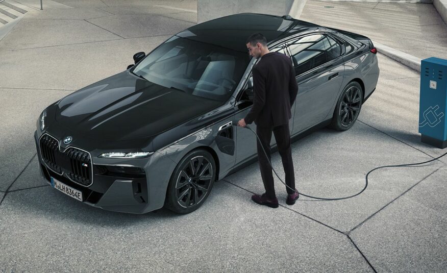 2023 BMW i7 M70 xDrive