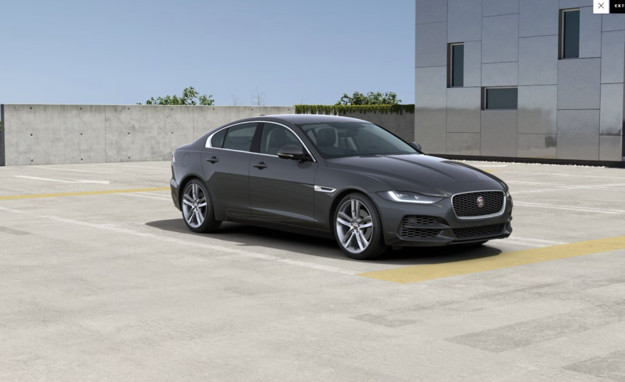 2023 Jaguar XE R-DYNAMIC HSE