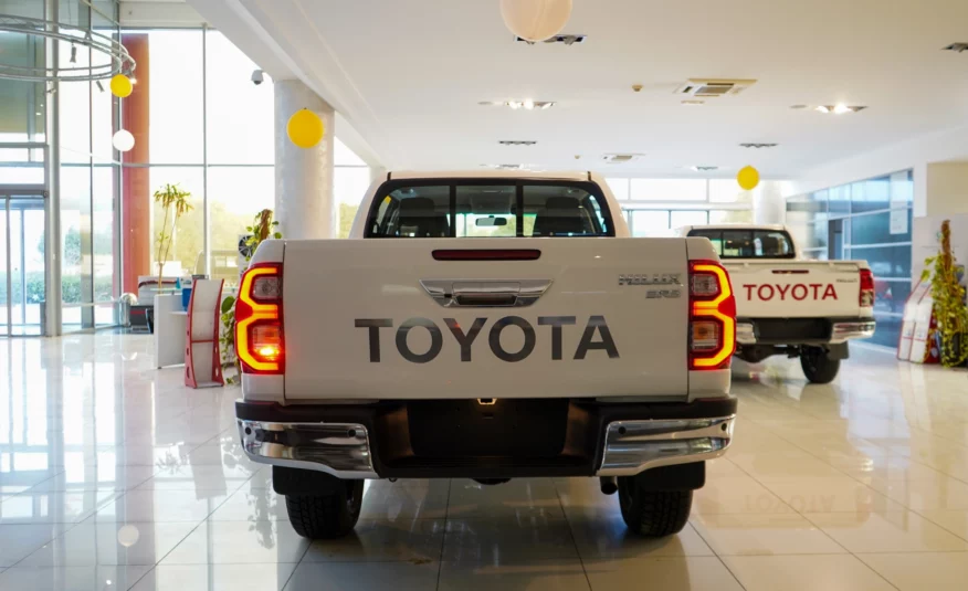 2023 Toyota-4 HILUX 2.4 L DIESEL DD 4X4 BVA DOUBLE CABINE