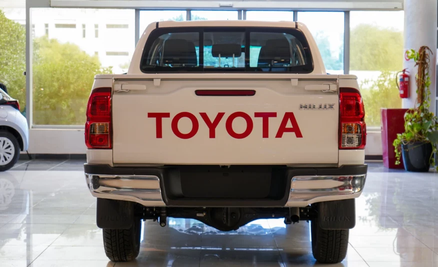 2023 Toyota HILUX 2.4 L DIESEL D-4D 4X4 DOUBLE CABINE