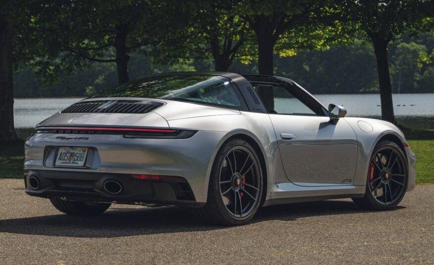 2024 Porsche 911 Targa 4 GTS