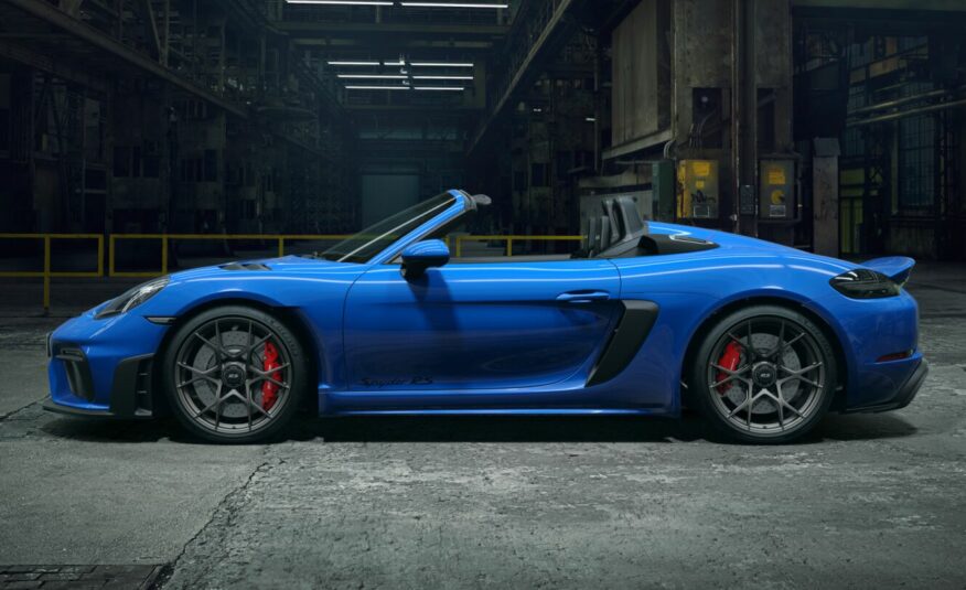 2024 Porsche 718 Spyder RS