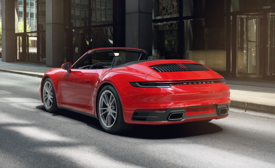 2024 Porsche 911 Carrera 4 Cabriolet