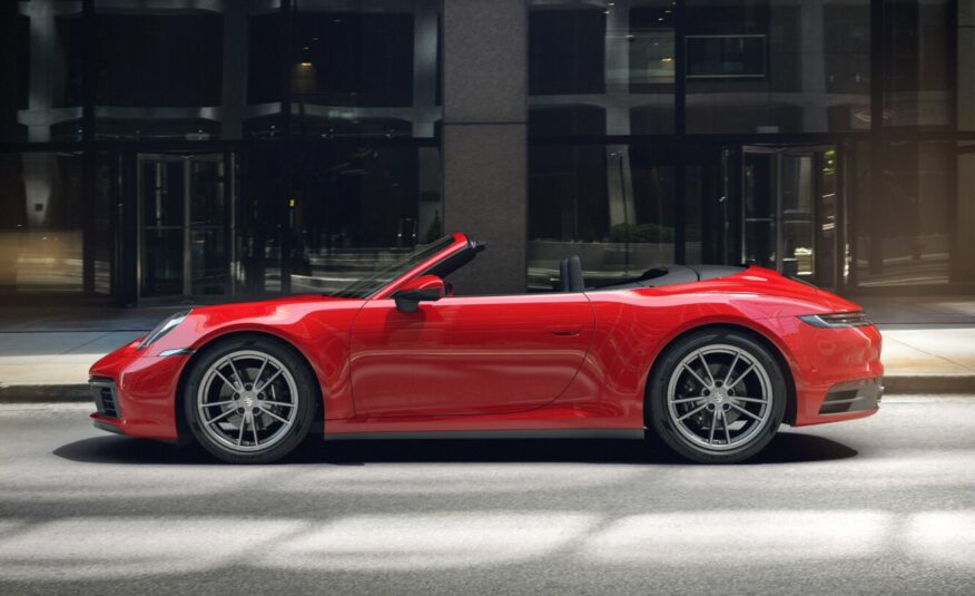 2024 Porsche 911 Carrera 4 Cabriolet