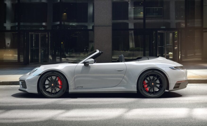 2024 Porsche 911 Carrera 4 GTS Cabriolet