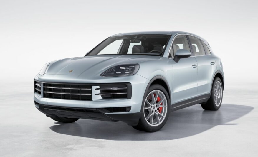 2024 Porsche Cayenne S