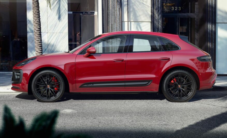 2024 Porsche Macan GTS