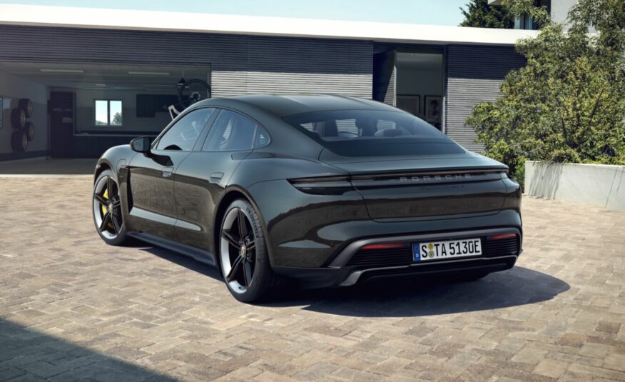 2024 Porsche Taycan Turbo S