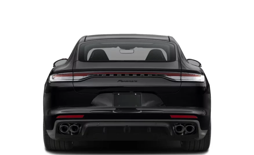 2024 Porsche Panamera 4