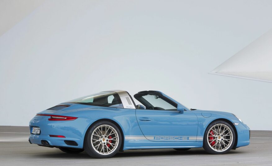 2024 Porsche 911 Targa 4S