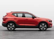 2024 Volvo XC40 2.0 L ULTIMATE DARK