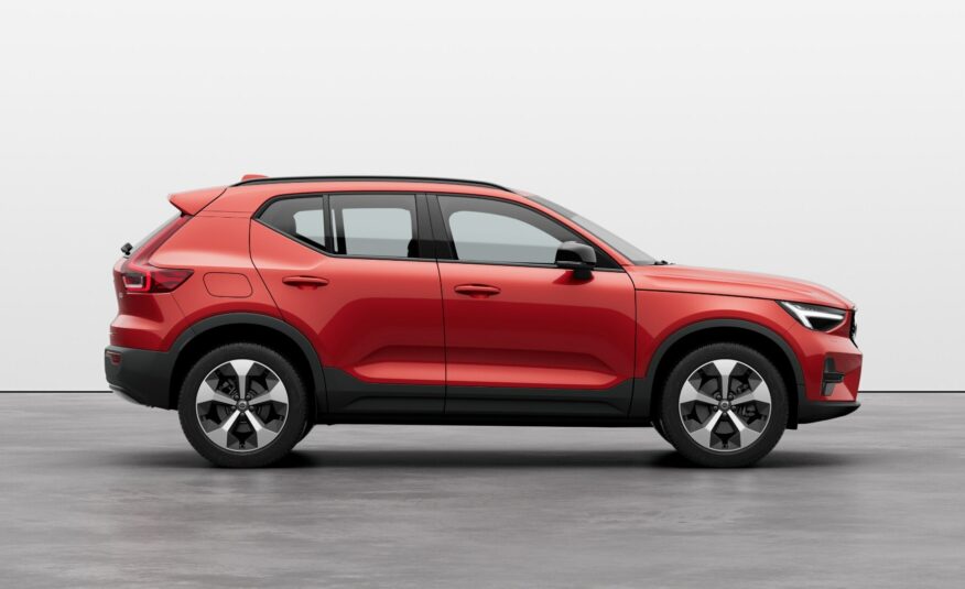 2024 Volvo XC40 2.0 L ULTIMATE DARK