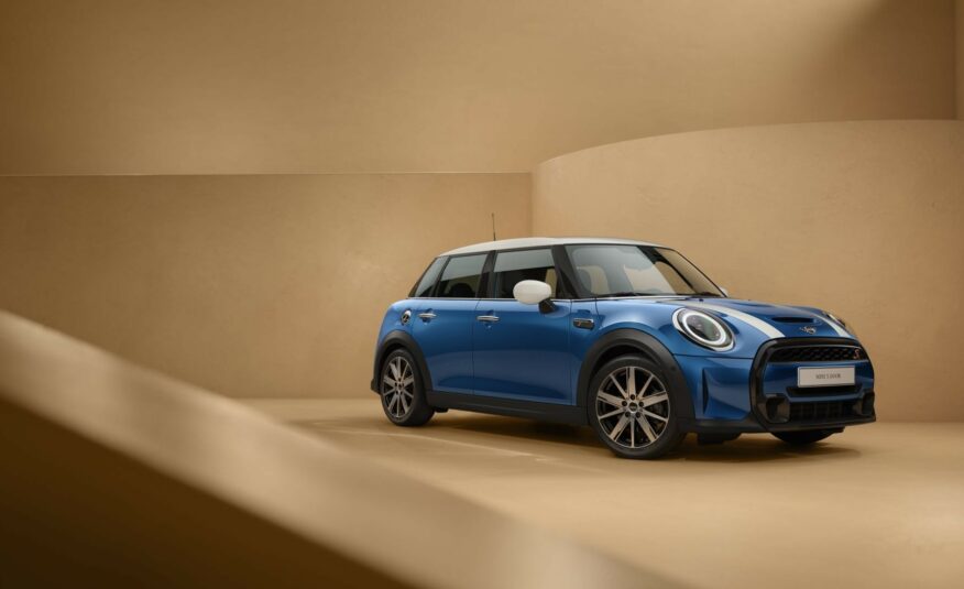 2024 Mini 5 PORTES