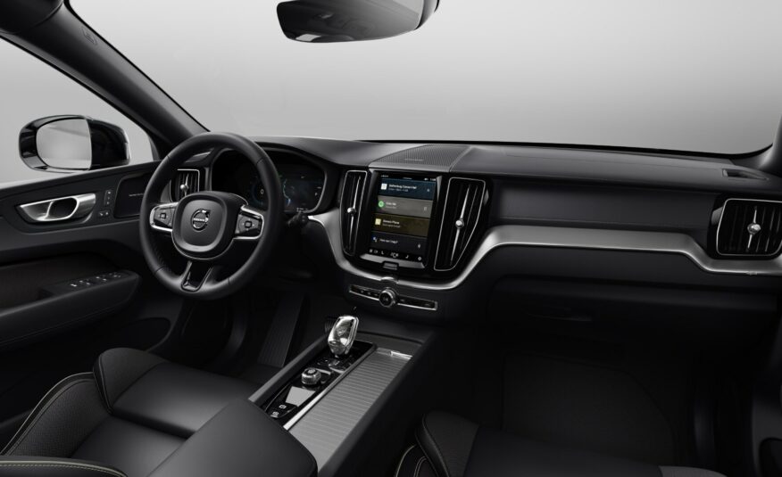 2024 Volvo XC60 Recharge T8 Ultimate Black Edition