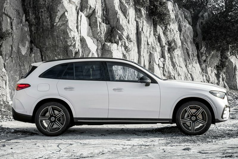 2024 MERCEDES-BENZ GLC 200 4MATIC AVANTGARDE