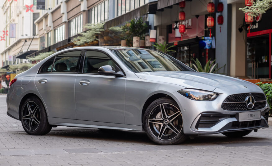 2024 Mercedes-Benz CLASSE C PLUG-IN HYBRIDE 350E AMG +