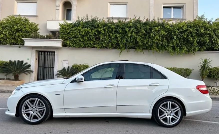 2010  Mercedes-Benz  Classe E