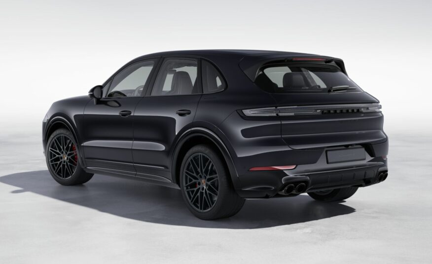 2024 Porsche Cayenne GTS