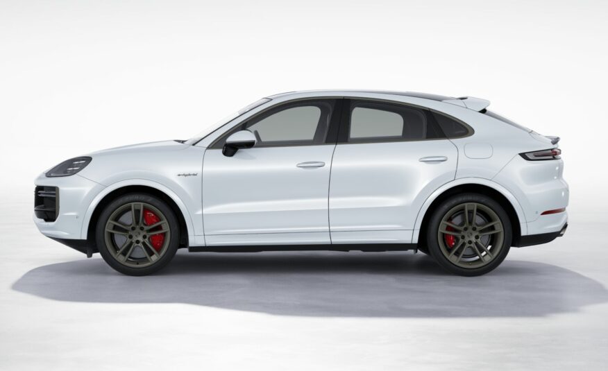 2024 Porsche Cayenne Turbo E-Hybrid Coupé