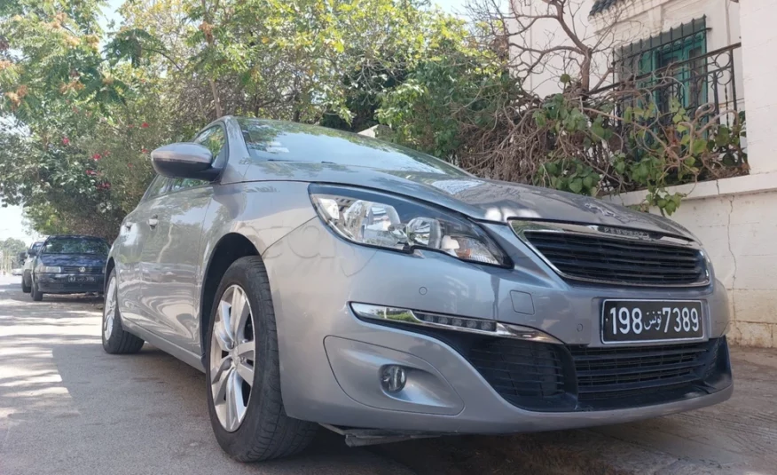 2017  Peugeot  308