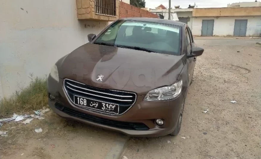 2013  Peugeot  301