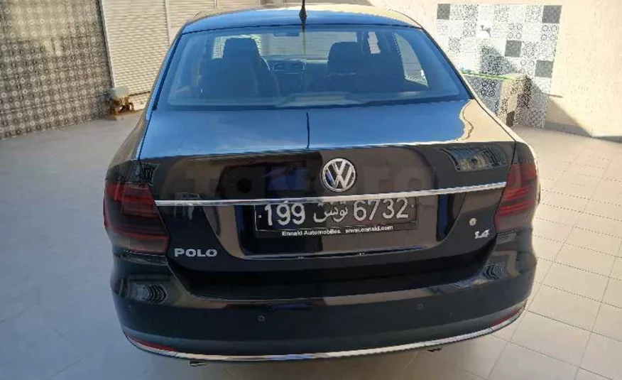 2018  Volkswagen  Polo