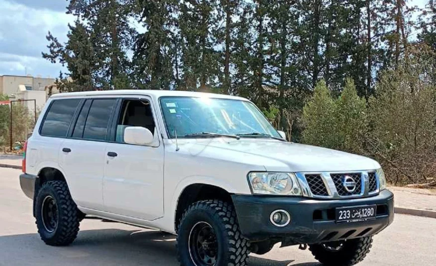 2011  Nissan  Patrol