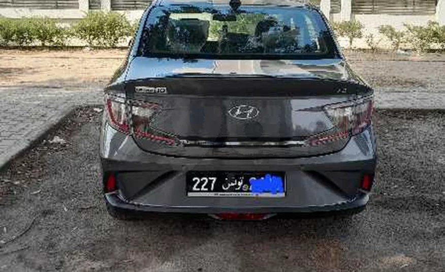 2022  Hyundai  Grand i10