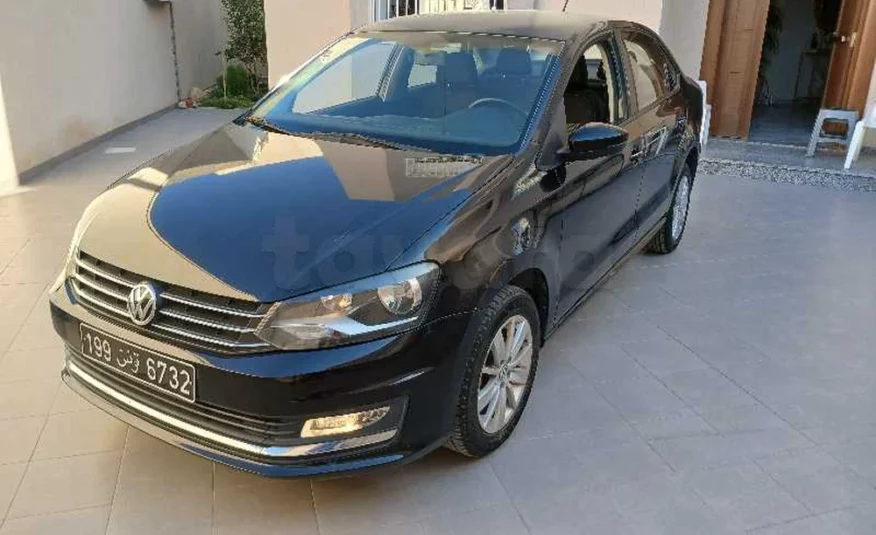 2018  Volkswagen  Polo