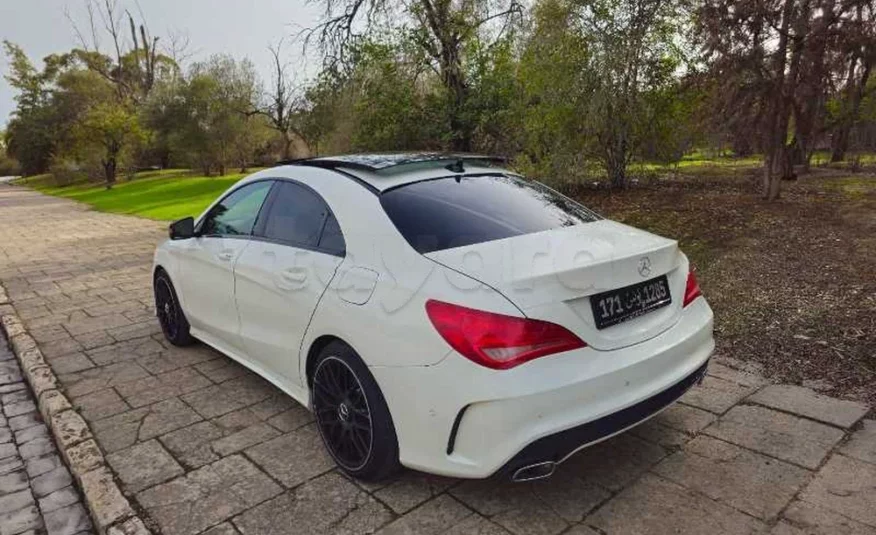 2014  Mercedes-Benz  Classe CLA