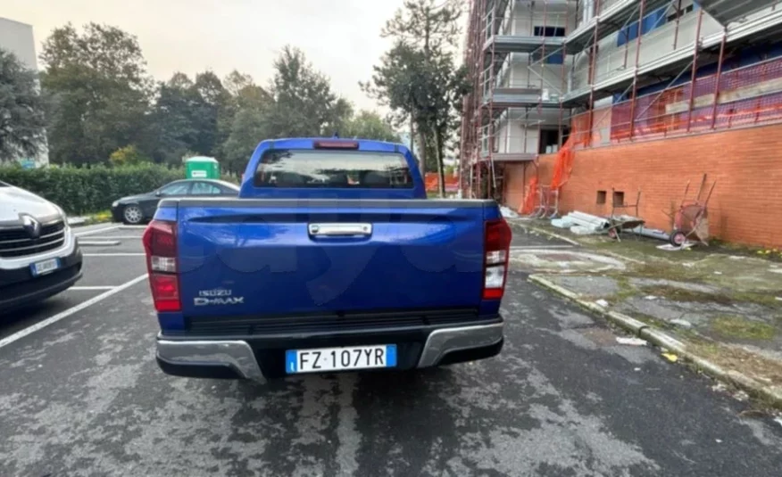 2020  Isuzu  D-MAX