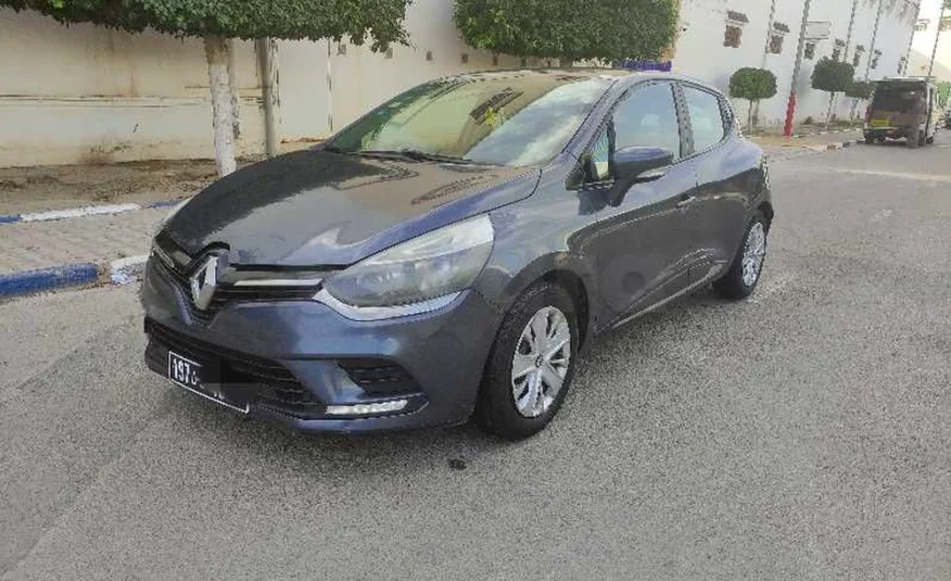 2017  Renault  Clio