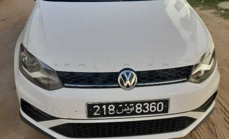 2020  Volkswagen  Polo