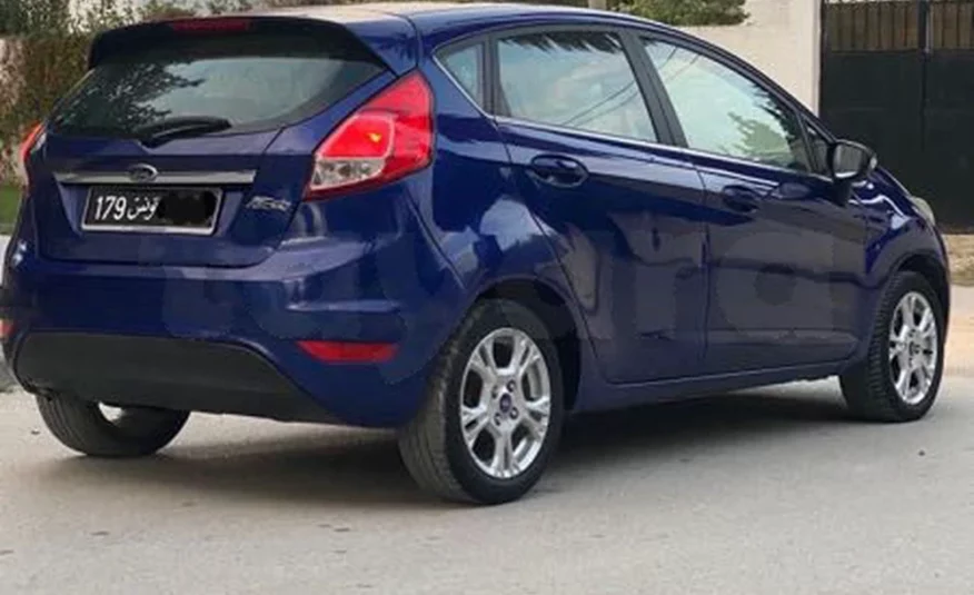 2015  Ford  Fiesta