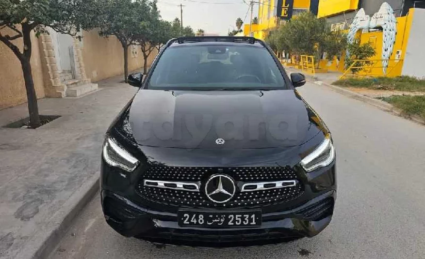 2022  Mercedes-Benz  Classe GLA