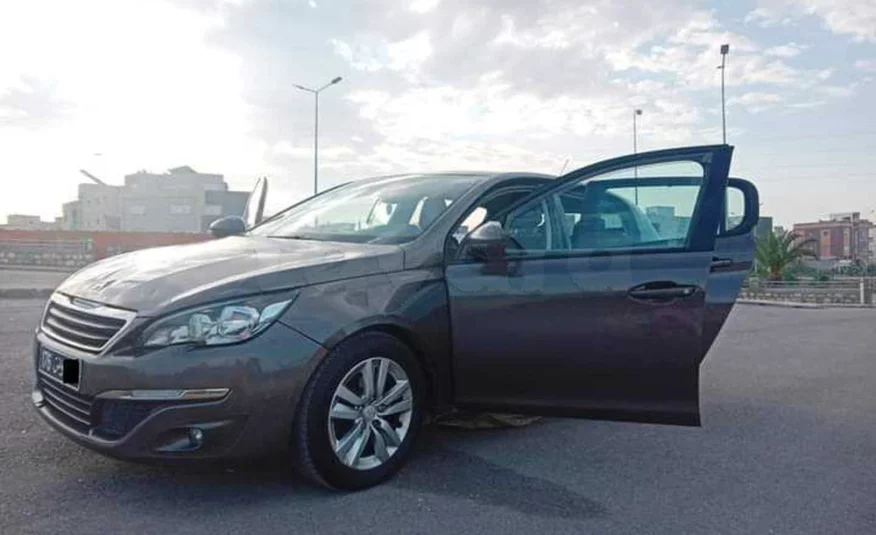 2015  Peugeot  308