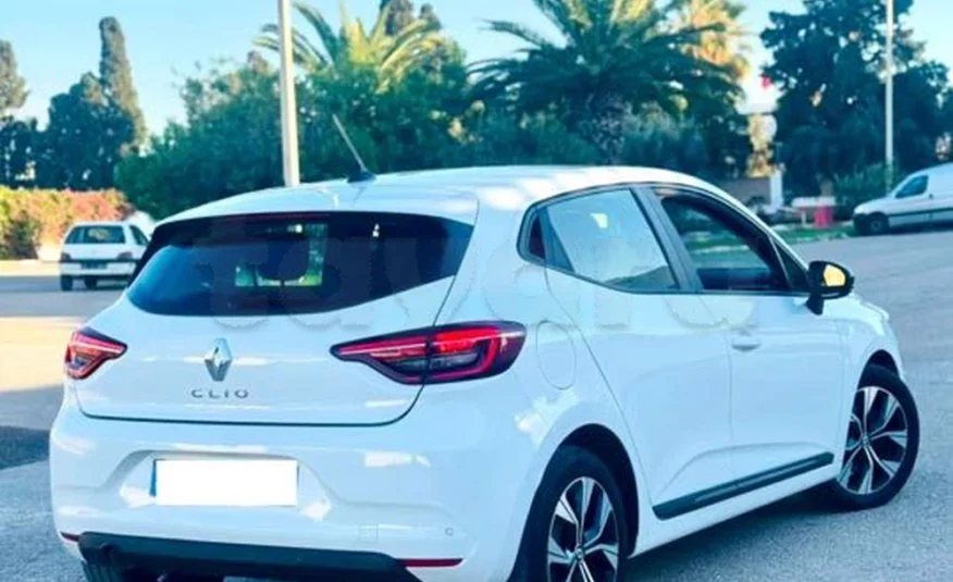 2021  Renault  Clio