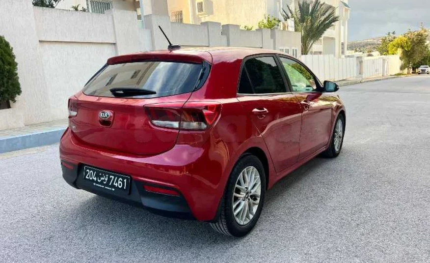 2018  Kia  Rio