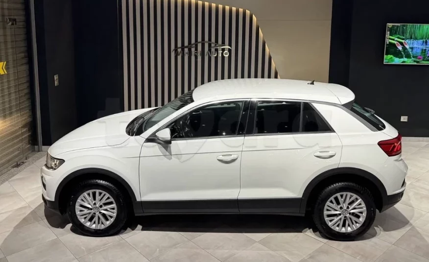 2020  Volkswagen  Touareg