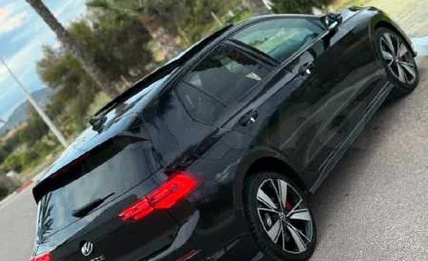 2025  Volkswagen  Golf 8