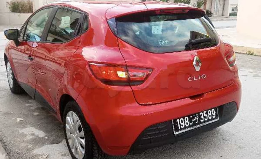 2017  Renault  Clio