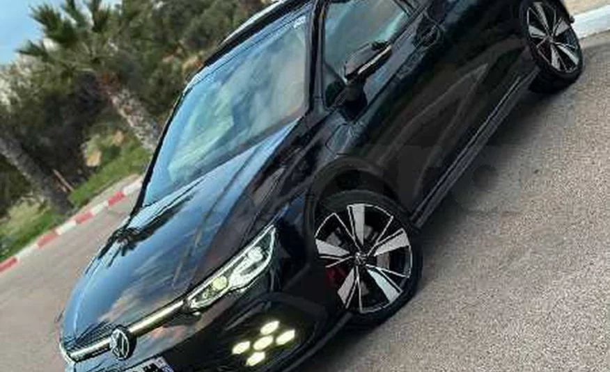 2025  Volkswagen  Golf 8