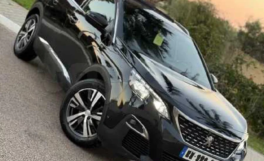 2021  Peugeot  3008