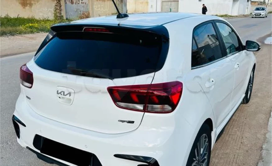 2022  Kia  Rio