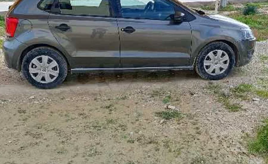 2011  Volkswagen  Polo