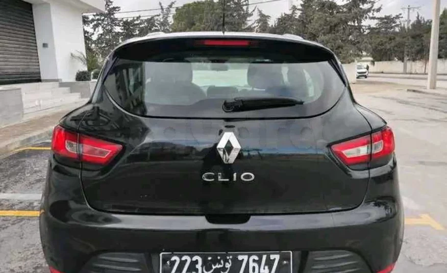 2021  Renault  Clio