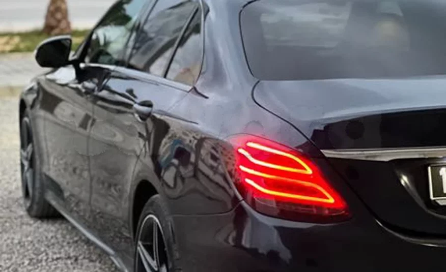 2015  Mercedes-Benz  Classe C