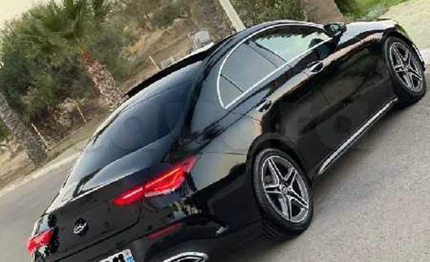 2020  Mercedes-Benz  Classe CLA