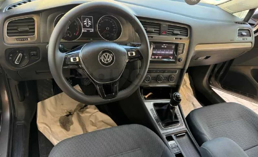 2014  Volkswagen  Golf 8